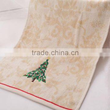 2015 Cotton Embroidery Christmas Pattern Baby Face Towels photo-4