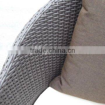 China 2015 New Desige Glass Dining Table in the Garden Outdoor Furniture photo-3
