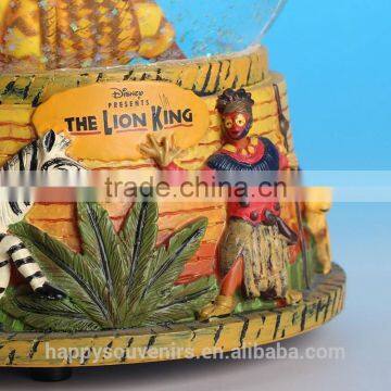 Chinese Factory Custom Made Handmade Resin Glass Ball of Souvenirs ,movies Snow Globe photo-3