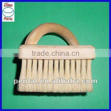 WB-016 PENTAL ETERNA Wall Brush With White Bristle