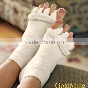 Foot Alignment Socks happy feet relax feet relief feet/foot massage foot health