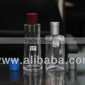 18/415 , Europa 5 Frascos Parfum.,Gorras photo-3