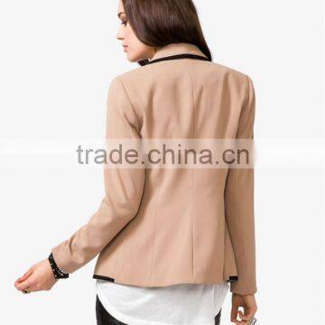 Padded Contrast Trimmed Blazer photo-3
