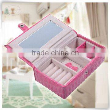 Pink unique crocodile leather jewelry box lock hardware wholesale