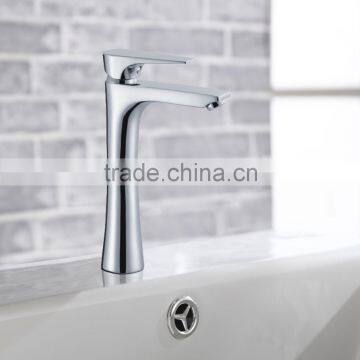 Single Hole Chrome Plated Hot and Cold Waterfall Basin Tap photo-2