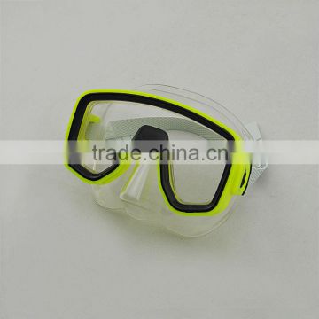 China tempered glass diving mask