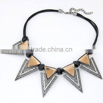 American and European Popular Exquisite Crystal and Resin Alloy Wax Rope Triangle Charm Necklace in Stock photo-3