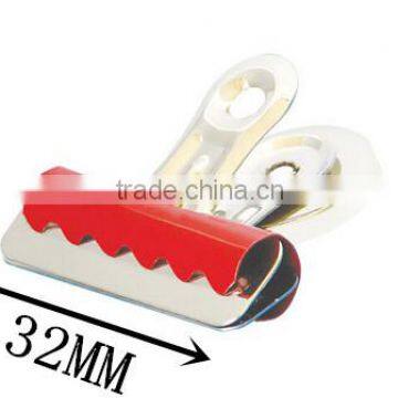 magnetic red bulldog clips