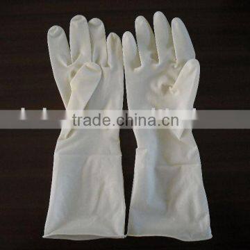 Latex surgical gloves powdered