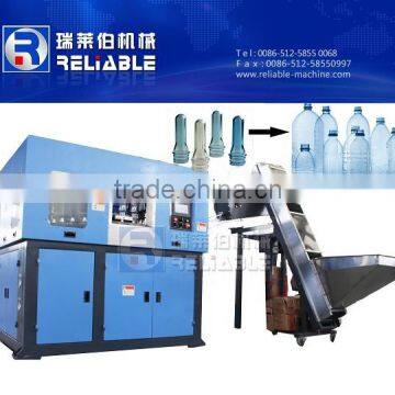 Automatic stretch plastic blow molding machine