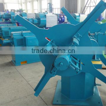 Steel coil uncoiler