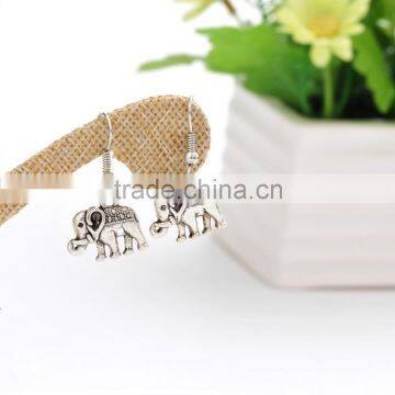 Dangle Earring Sliver Plated Elephant Shaped for Lady Gift