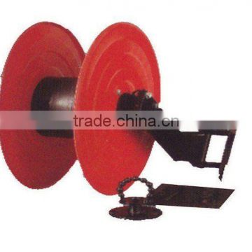 Swing fire hose reel