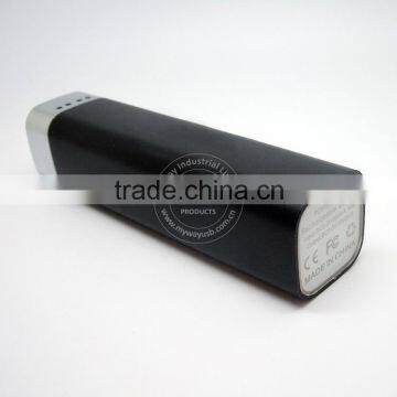 2014 popular sale trave charger / power bank 2600mah with LED power indicator