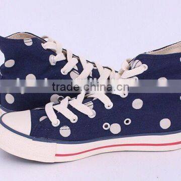2016 wholesale china women shoes latest canvas shoes dots print vulcanized shoes