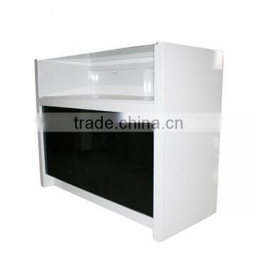 High gloss paint shop counters design