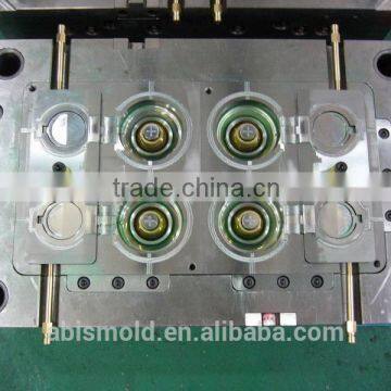 2015 Professional OEM High Precision Plasticinjection Mold Manufacturer