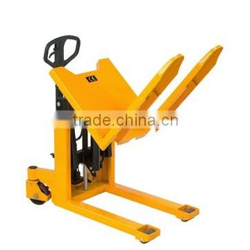 TM manual pallet tilter