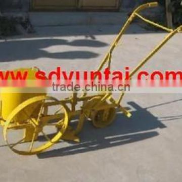 ox drawn seeder/fertilizer,ox drawn single row maize planter,animal drawn seeder,manual seeder,manual planter,hand push seeder