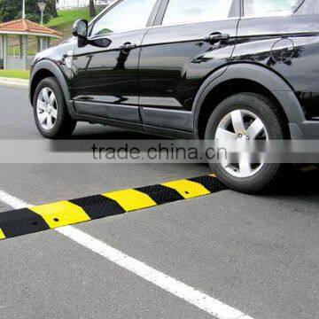 Balck and Yellow Rubber Speed Hump,speed Breaker