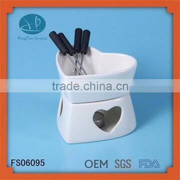 heart shaped fondue set with 4 forks,cheese tool type fondue set,china manufacturing ceramic cheese fondue set