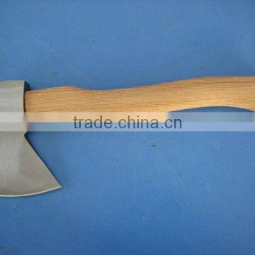 A613 axe 1kg with wood handle