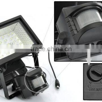 LED SOLAR SECURITY WALL LIGHT, SPOTLIGHT, PIR SENSOR OUTDOOR GARDEN LAMP photo-5