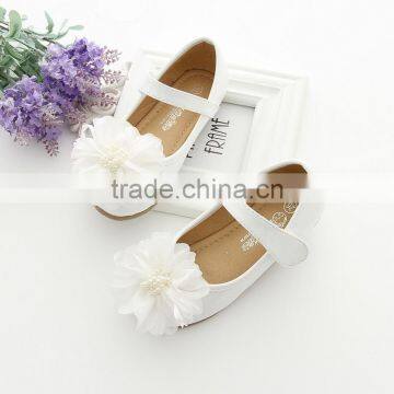 Pure White Floers Shoes With Pearl Teenager Child Fancy Elegant Shoe photo-2