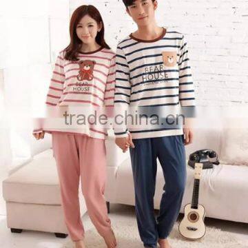 2015 wholesale striped style couple pajamas