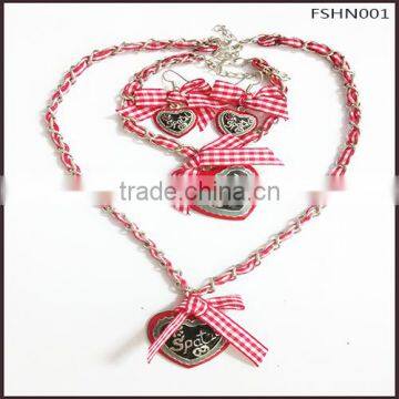 Jewelry Sets Lover's Favorite Gift Love Pendant Necklace