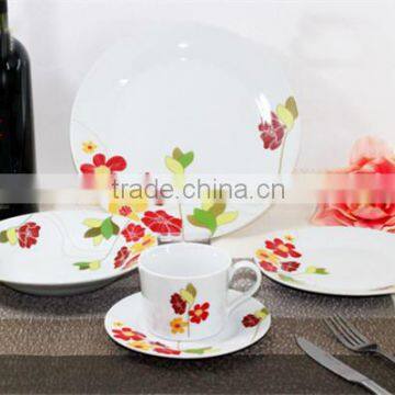 Porcelain dinnerware set with decal for Europe