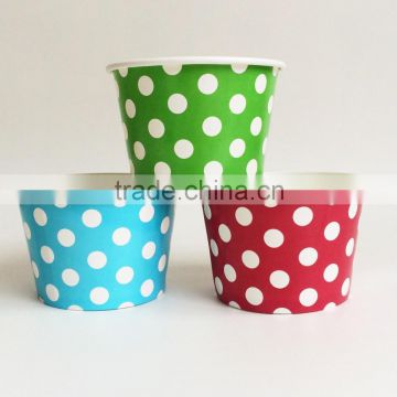 packing ice cream cup