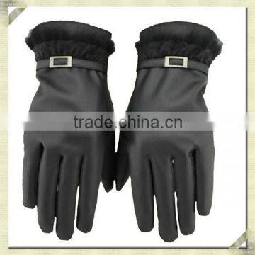 Ladies touch screen gloves