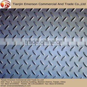 a36 SS400 Q235B Stock Available 1250mm width Checkered plate coils cut to checkered plate