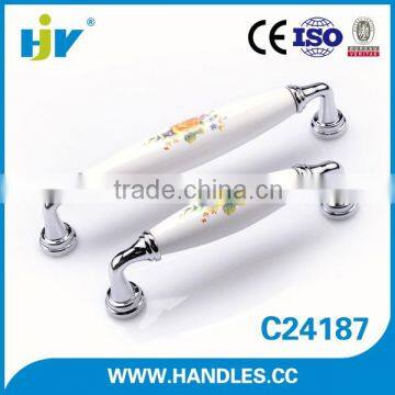 2016 new products fancy white porcelain ceramic kitchen handles