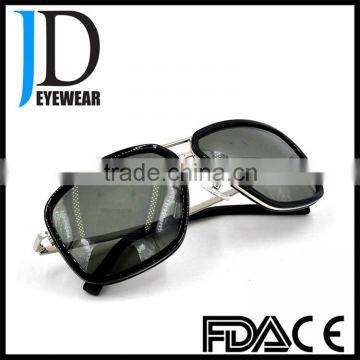 Italian Fashion Design High Quality Metal Sunglasses.