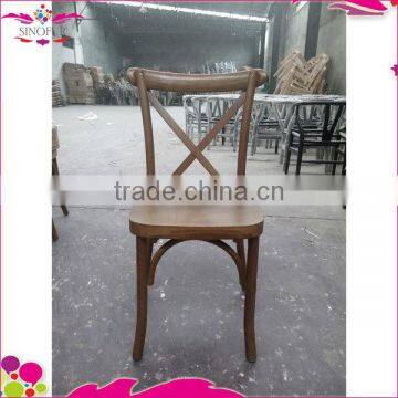 2015 hot sale factory stackable wooden cross back chair