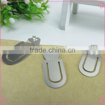 Factory OEM fashion designs silver metal bookmark gift