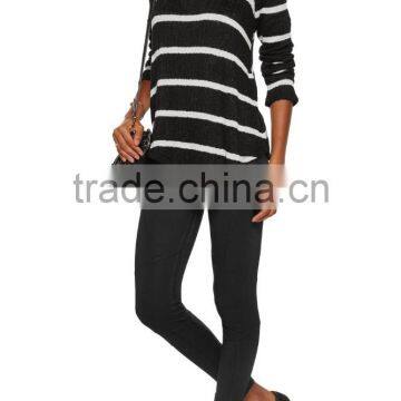 Fashionable V-neck White and Black Strips Pattern Knitwear With Asymmetric Hem and Ribbed Trim photo-2