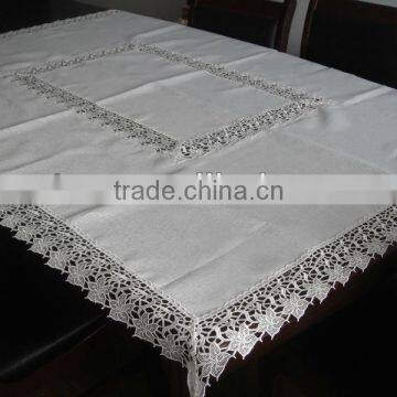 Lace Border Tablecloth
