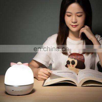 2020 Hot Selling Christmas Gift LED Projector Night Light Romantic Mini Music Player for Indoor Lighting