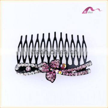 China Factory Price Girls Fashion Women Metal Crystal Flower Hair CombS Headwear Accessory photo-2