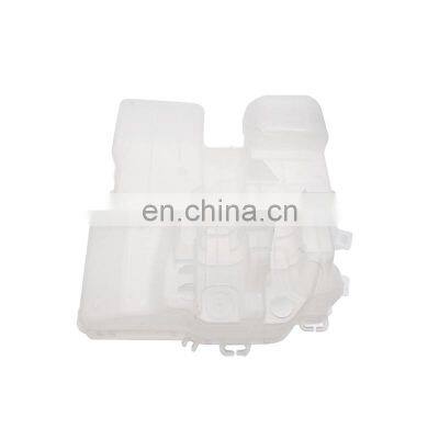 Windshield Washer Tank for Mitsubishi L200 Triton 8260A425