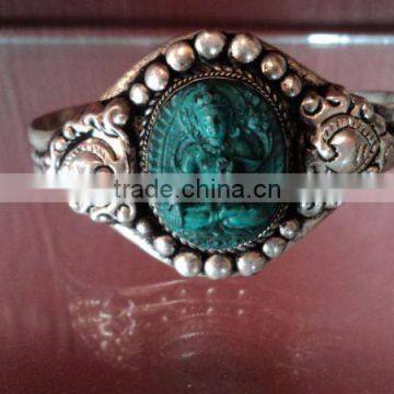 Traditional metal Bangle