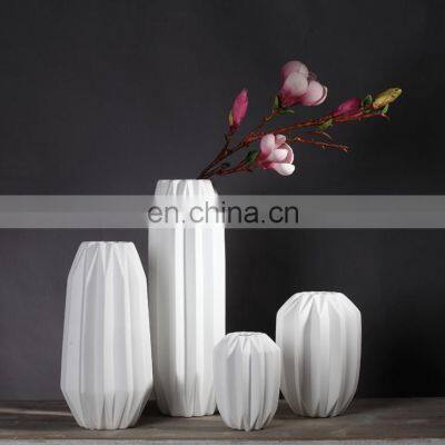 Wholesale Modern Porcelain White Ceramic & Flower Decoration Centerpiece Vase Origami Art Design White Matte Vase photo-3