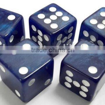 High quality resin alphabet dice