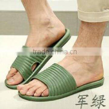 Hot Selling China Eva Slipper for Woman's Man"s Indoor Slipper photo-4