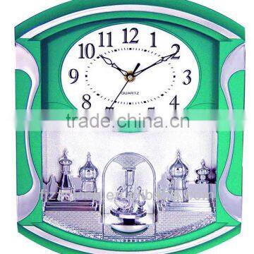 Beautiful Quartz Wall Clocks With Rotating