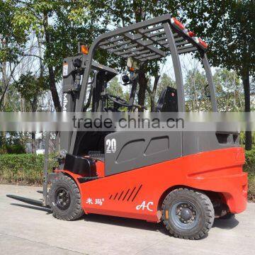 electric forklift with high triplex mast