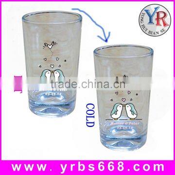 Factory direct sales promotional cold water color changing glass drink cup